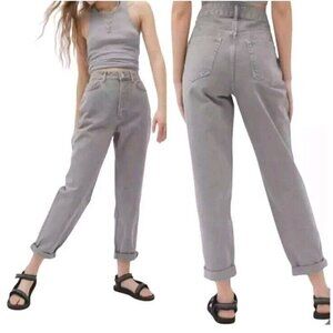 BDG UO High Rise Mom Jean Gray Women's Size 26 Relaxed Fit Tapered Leg High Rise